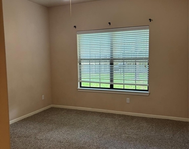3238 Glenforest Drive - Photo Thumbnail 30