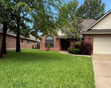 3238 Glenforest Drive - Photo Thumbnail 36