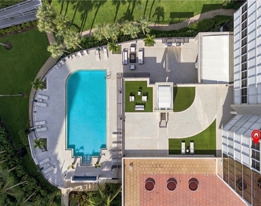 4951 Gulf Shore Boulevard N - Photo Thumbnail 38