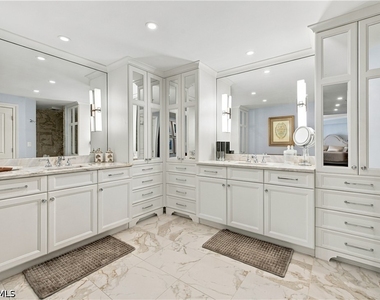 4951 Gulf Shore Boulevard N - Photo Thumbnail 14