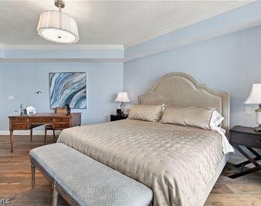 4951 Gulf Shore Boulevard N - Photo Thumbnail 12