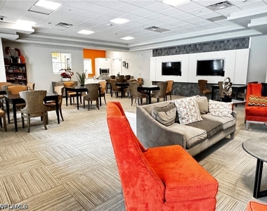 2084 Wellington Street - Photo Thumbnail 16