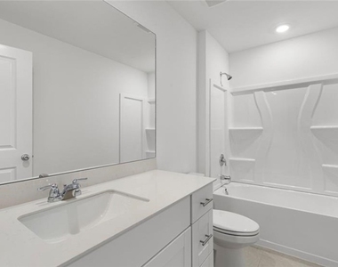 17244 Cantu Court - Photo Thumbnail 12