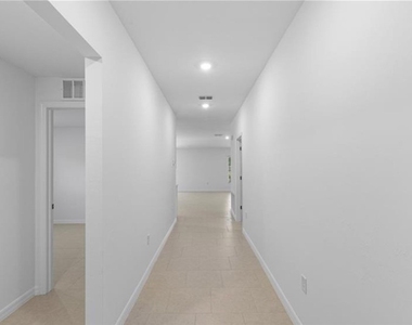 17244 Cantu Court - Photo Thumbnail 6