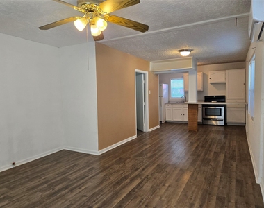 4415 Mckinney Street - Photo Thumbnail 3
