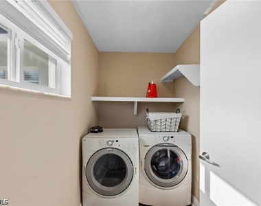 4203 Rose Avenue - Photo Thumbnail 18