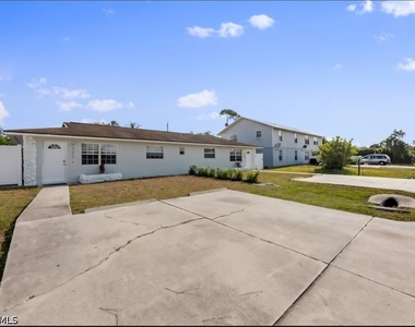 4203 Rose Avenue - Photo Thumbnail 8