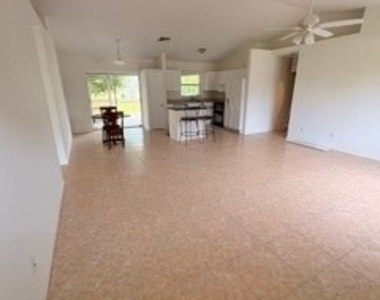 8462 Trillium Road - Photo Thumbnail 8