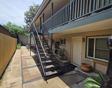 3910 Dallas Street - Photo Thumbnail 7