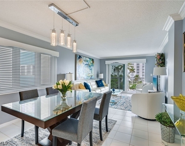 1300 Gulf Shore Boulevard N - Photo Thumbnail 10