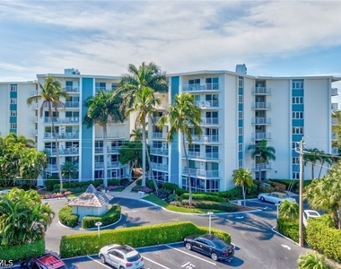 1300 Gulf Shore Boulevard N - Photo Thumbnail 1