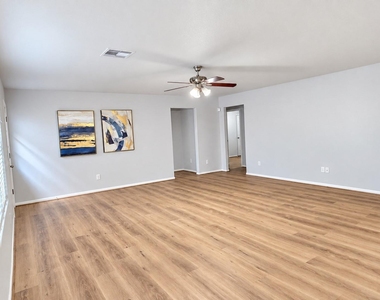 3138 Upland Spring Trace - Photo Thumbnail 3