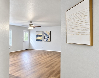 3138 Upland Spring Trace - Photo Thumbnail 5