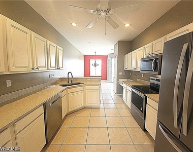 2135 Arielle Drive - Photo Thumbnail 12