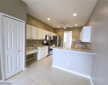 2135 Arielle Drive - Photo Thumbnail 13