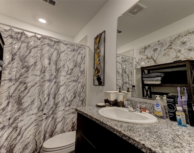 5708 Manarchos Lane - Photo Thumbnail 10