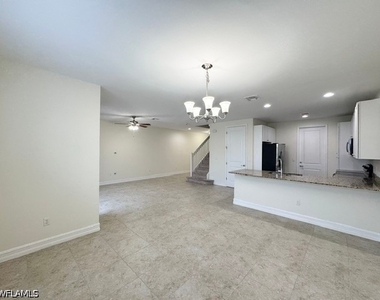 7792 Bristol Circle - Photo Thumbnail 5