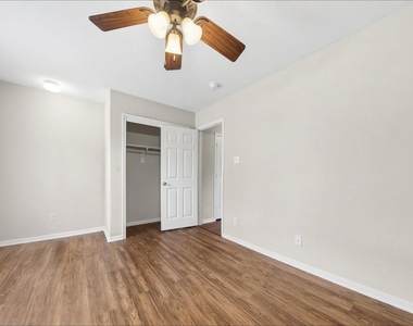 29342 Winton Wood Way - Photo Thumbnail 8