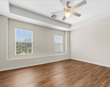 29342 Winton Wood Way - Photo Thumbnail 9