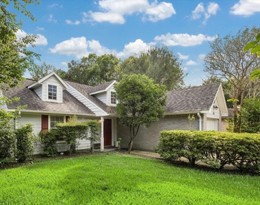 910 Country Place Blvd - Photo Thumbnail 3
