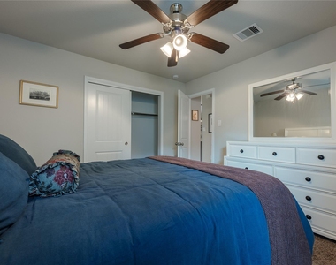 12702 City Garden Place - Photo Thumbnail 19