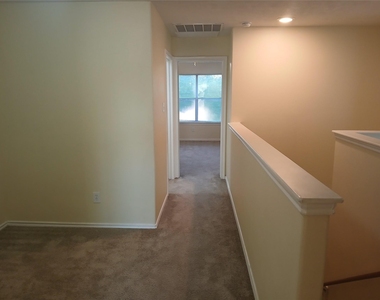 3326 Palston Bend Lane - Photo Thumbnail 6