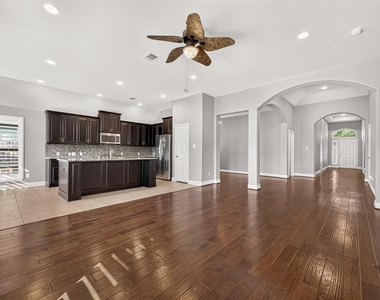 2608 Mountain Sage Drive - Photo Thumbnail 12