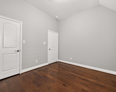 2608 Mountain Sage Drive - Photo Thumbnail 35
