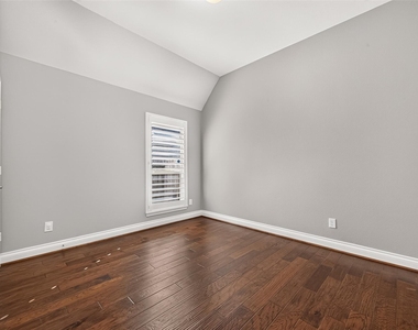 2608 Mountain Sage Drive - Photo Thumbnail 31