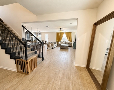 5434 Rose Trellis Street - Photo Thumbnail 1