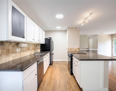 28 Night Hawk Place - Photo Thumbnail 18