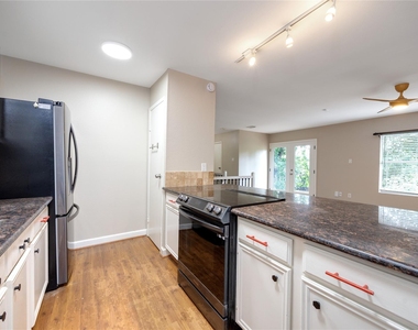 28 Night Hawk Place - Photo Thumbnail 20