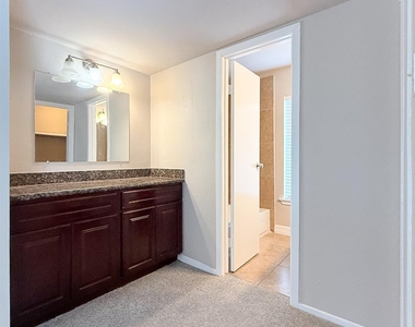 3543 Duncaster Drive - Photo Thumbnail 25