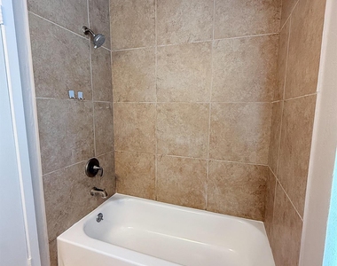 3543 Duncaster Drive - Photo Thumbnail 28