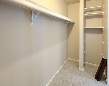 3543 Duncaster Drive - Photo Thumbnail 27