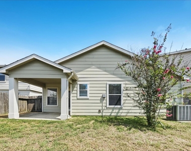 29507 Legends Stone Drive - Photo Thumbnail 14
