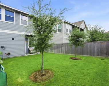 21122 Medina River Drive - Photo Thumbnail 38