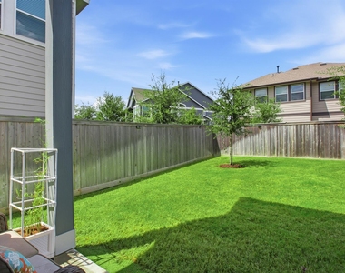 21122 Medina River Drive - Photo Thumbnail 34