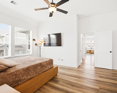 21122 Medina River Drive - Photo Thumbnail 23