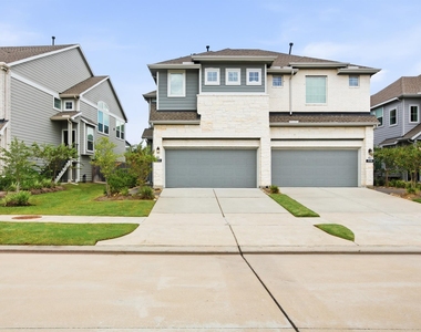 21122 Medina River Drive - Photo Thumbnail 43