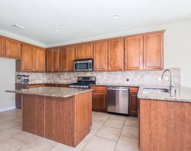 26114 Sandersgate Lane - Photo Thumbnail 9