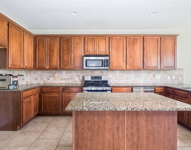 26114 Sandersgate Lane - Photo Thumbnail 13