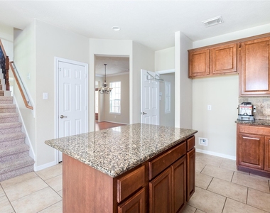 26114 Sandersgate Lane - Photo Thumbnail 12