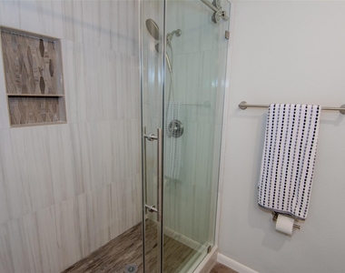 6703 Stonewater - Photo Thumbnail 13