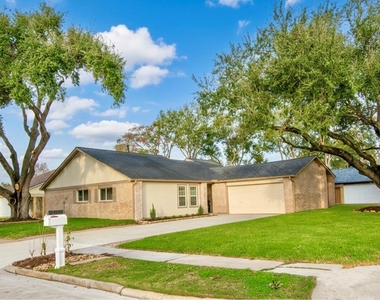 6703 Stonewater - Photo Thumbnail 1