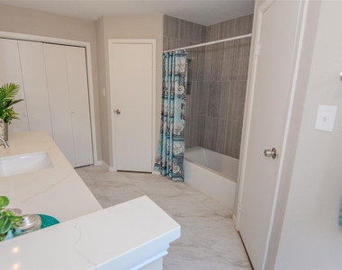 6703 Stonewater - Photo Thumbnail 9