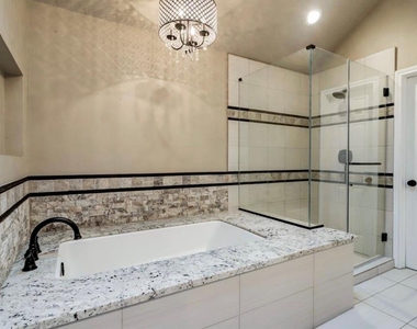 12715 Avenida Vaquero Street - Photo Thumbnail 14