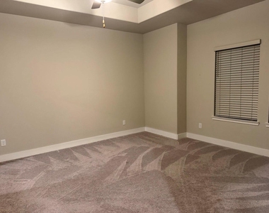 4026 San Andres Lane - Photo Thumbnail 7