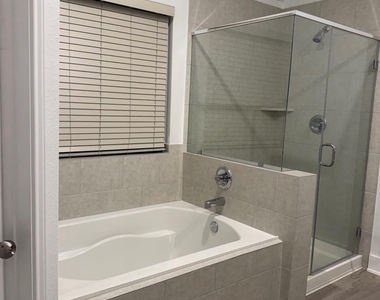 4026 San Andres Lane - Photo Thumbnail 43