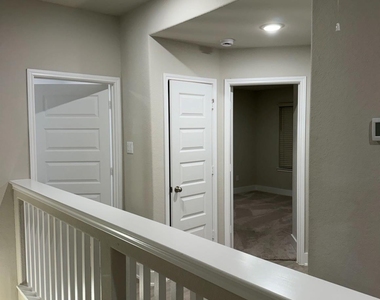 4026 San Andres Lane - Photo Thumbnail 22